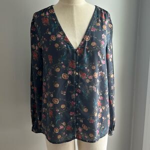 Lucky Brand Floral Blouse Top with Faux Buttons- Gray and Pink - Women’s size M